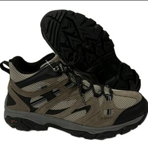 Hi-Tec Ravus men's Waterproof mid hiking boots size 14